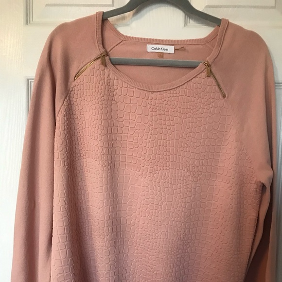 Calvin Klein Pink Textured Crewneck - Picture 3 of 12